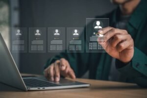 Savings Through Efficient Data Management with Business Consultants