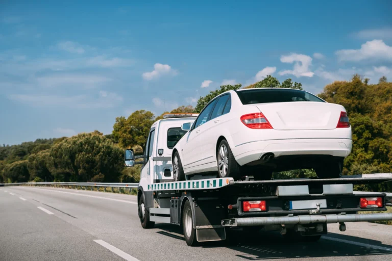 The Ultimate Guide to Choosing a Reliable Towing Company The Ultimate Guide to Choosing a Reliable Towing Company