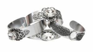 Echoes of the Past: The Timeless Allure of Gothic Jewelry