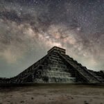 https://costumbresmexico.com/el-reverso-de-los-misterios-de-chichen-itza/