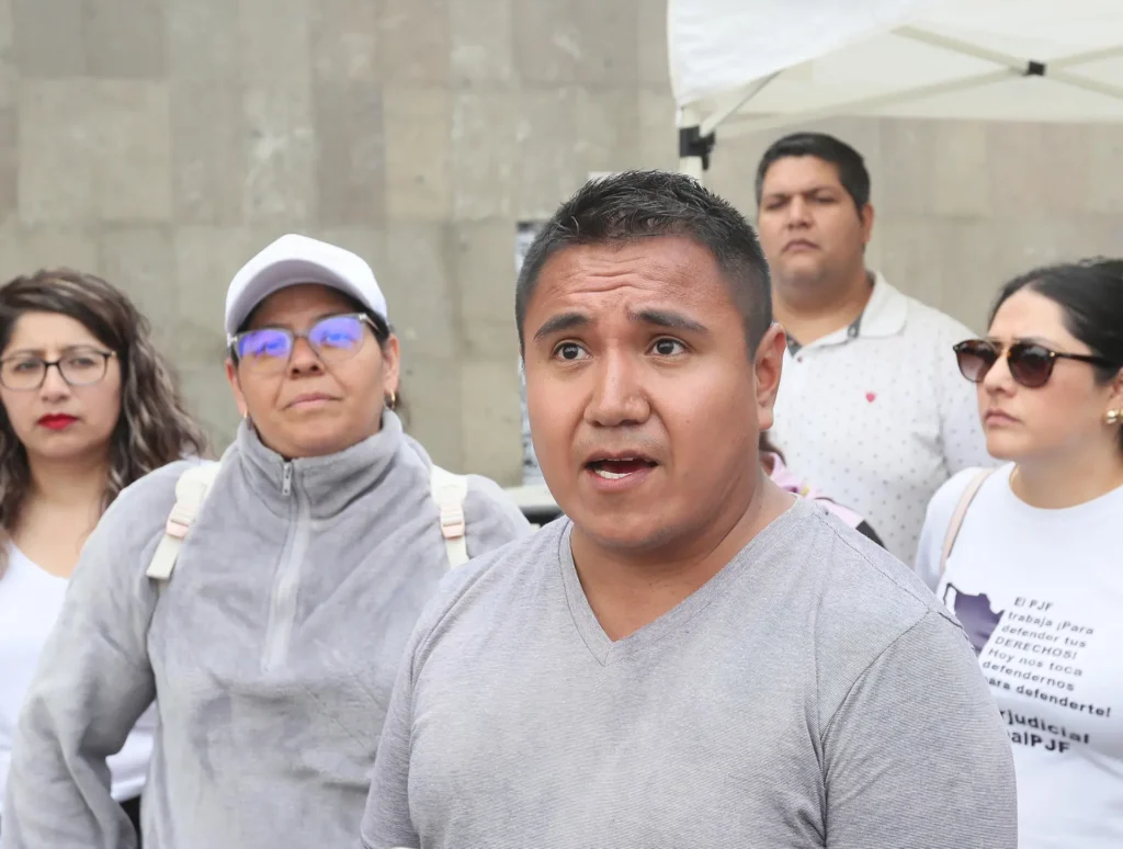 https://finanzasdomesticas.com/trabajadores-mexicanos-protestan
