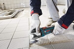 Cut with Confidence Using Bosch OSL005L Blades