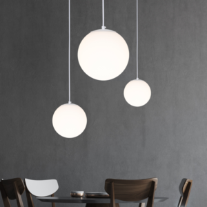 “Chasing Desire: Renaris’ Journey”