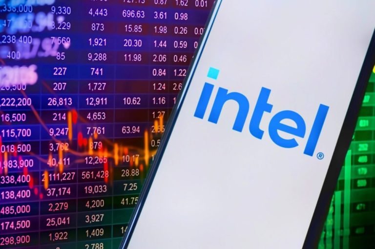 Intel Stock Surges 13% After Apple Chipmaking Talks With Industry Optimism Intel Stock Surges 13% After Apple Chipmaking Talks With Industry Optimism